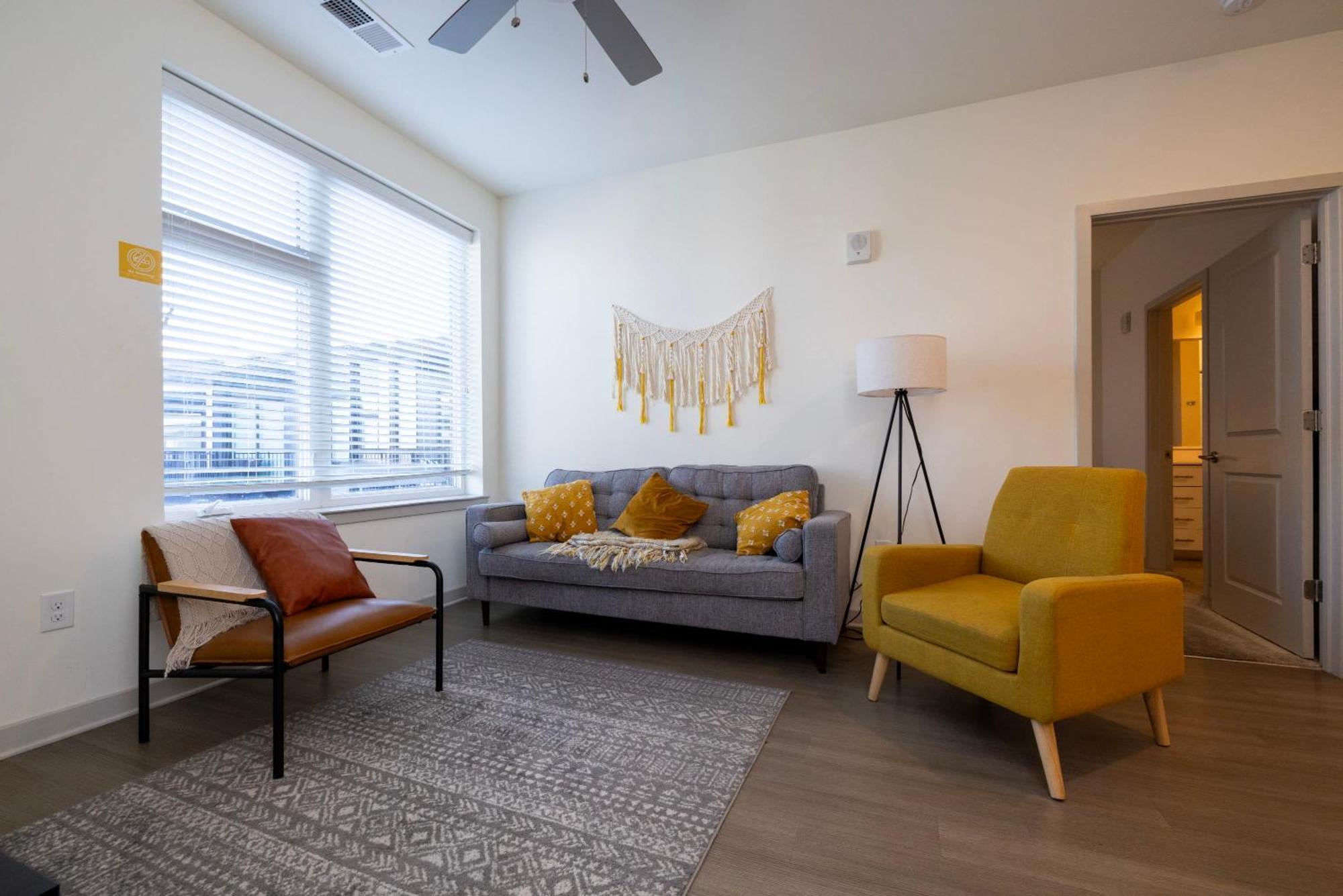 Modern Nulu 2Br Cozysuites 01 Louisville Exterior photo