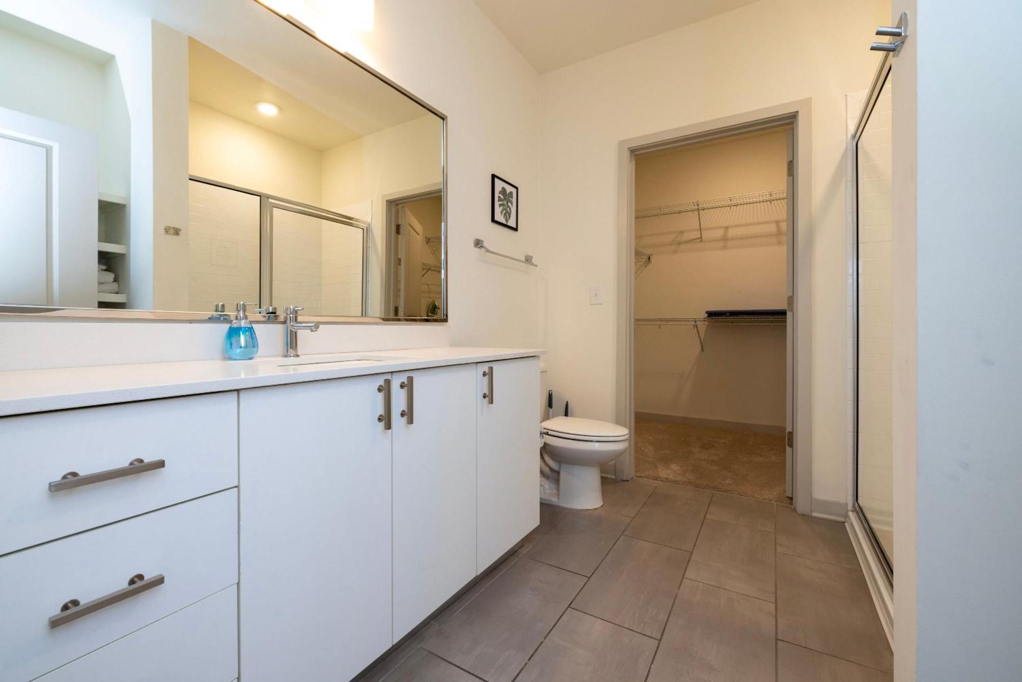 Modern Nulu 2Br Cozysuites 01 Louisville Exterior photo