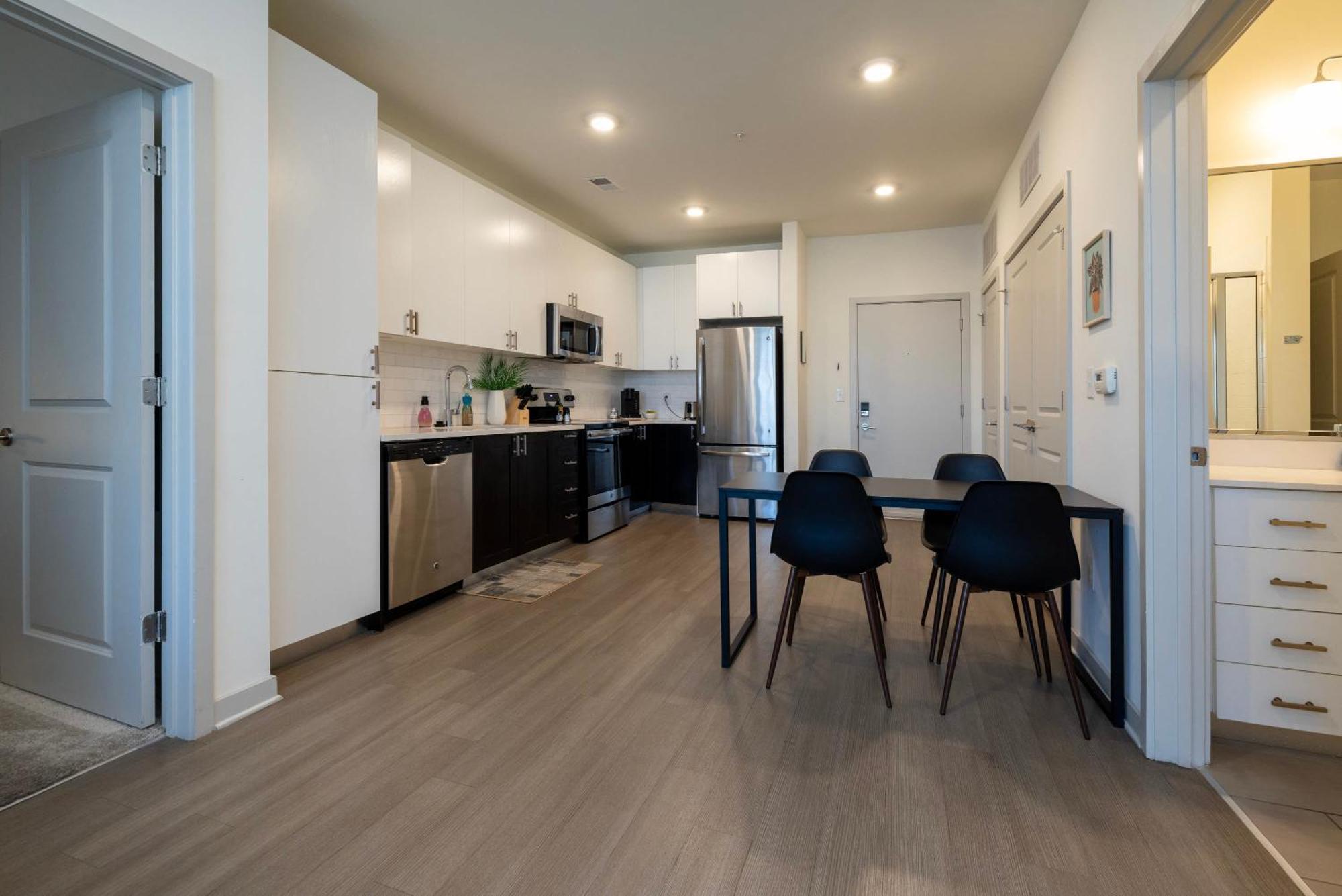 Modern Nulu 2Br Cozysuites 01 Louisville Exterior photo
